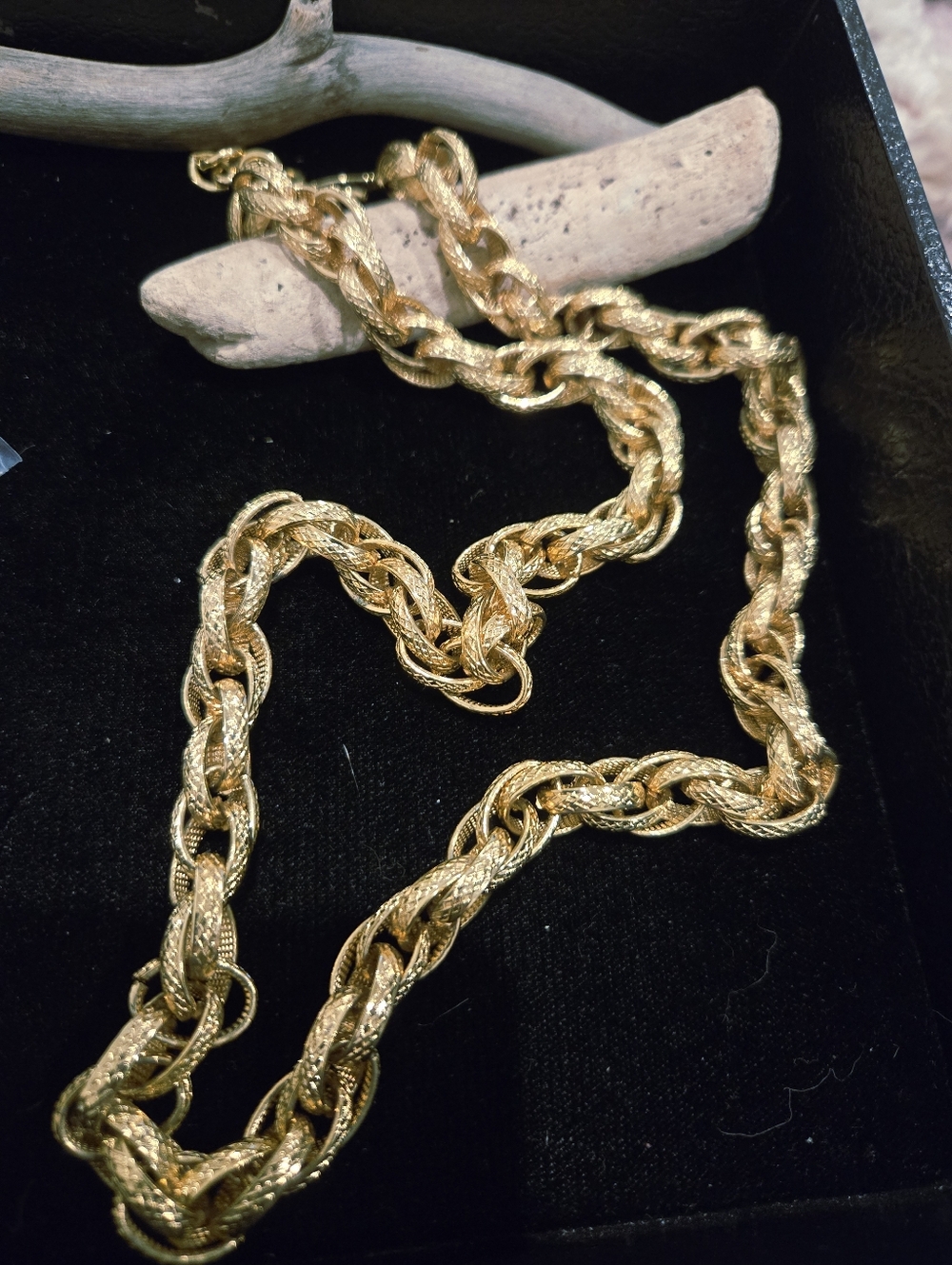 Vintage Gold Twisted Rope Chain Necklace - Women Jewelry
